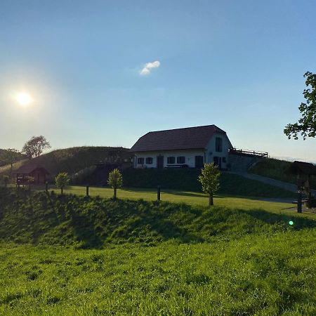 فيلا Storeفي Wooden Hut At Tourist Farm Artisek المظهر الخارجي الصورة