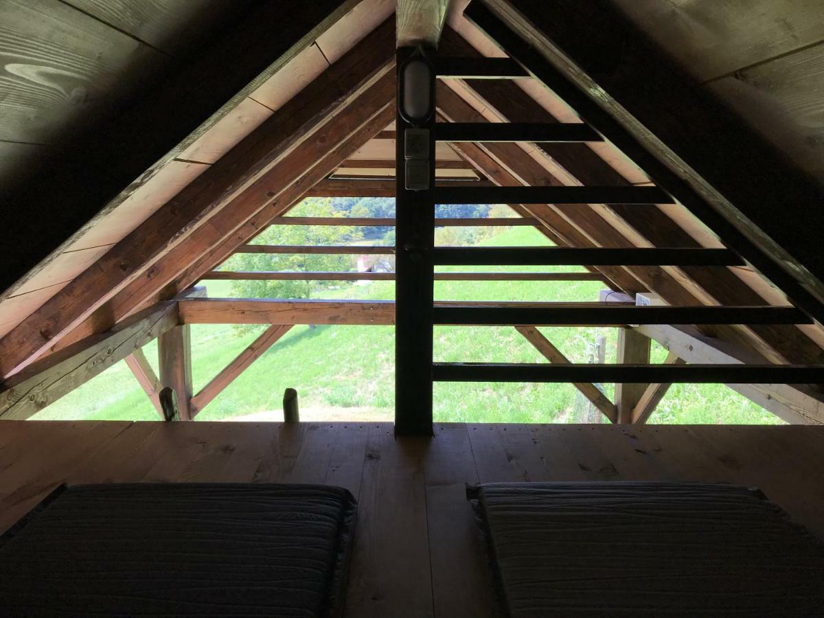 فيلا Storeفي Wooden Hut At Tourist Farm Artisek المظهر الخارجي الصورة